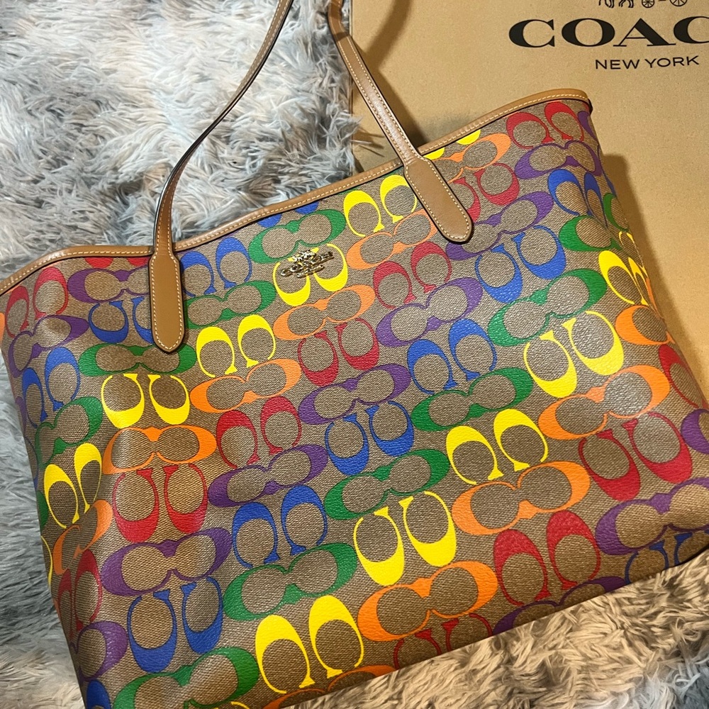 Coach city tote in Rainbow canvas